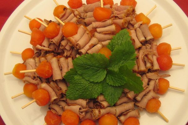 Entenbrustspiesse mit Papayabaellchen