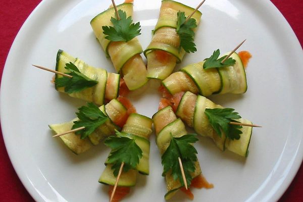 Zucchini Lachsroellchen