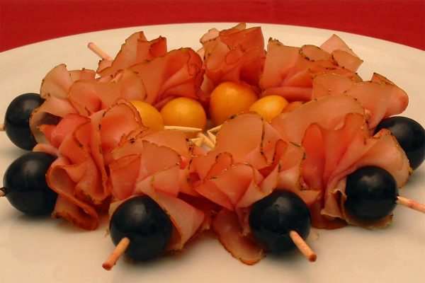 zarte Honigschinkenspiesse